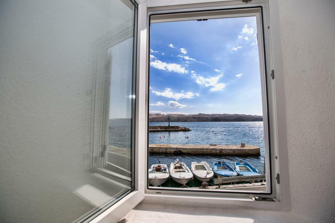 Apartmani Cindric Karlobag Exteriér fotografie