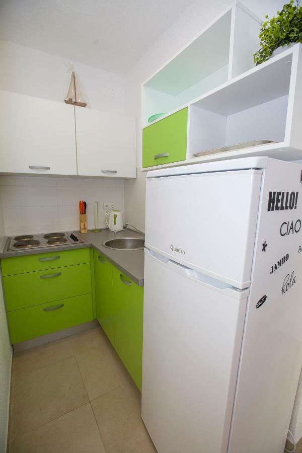 Apartmani Cindric Karlobag Exteriér fotografie