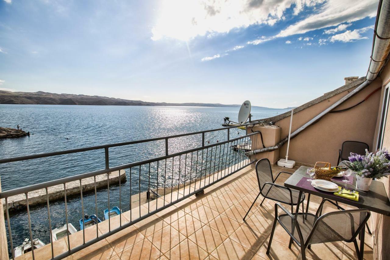 Apartmani Cindric Karlobag Exteriér fotografie